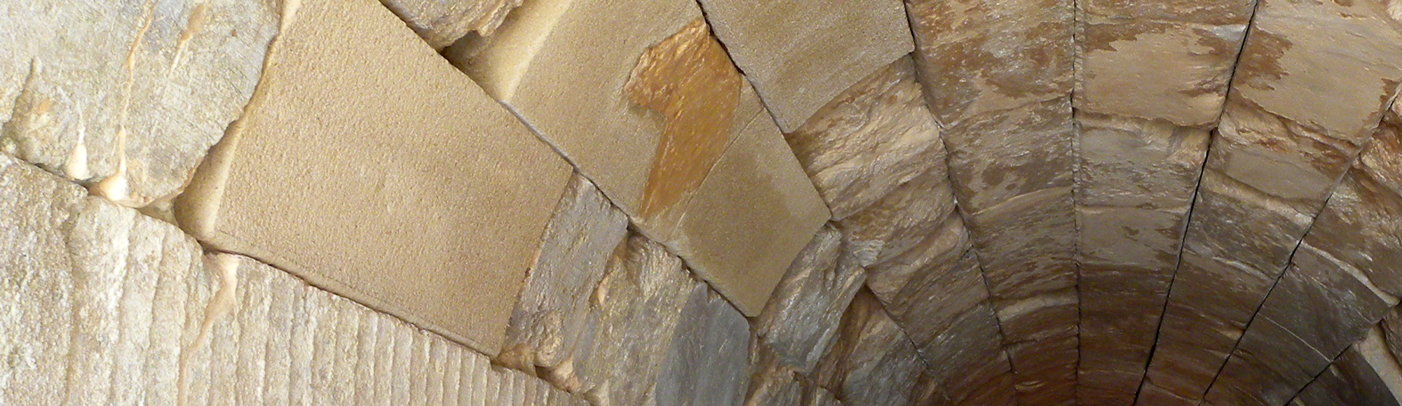 header-image-full-width