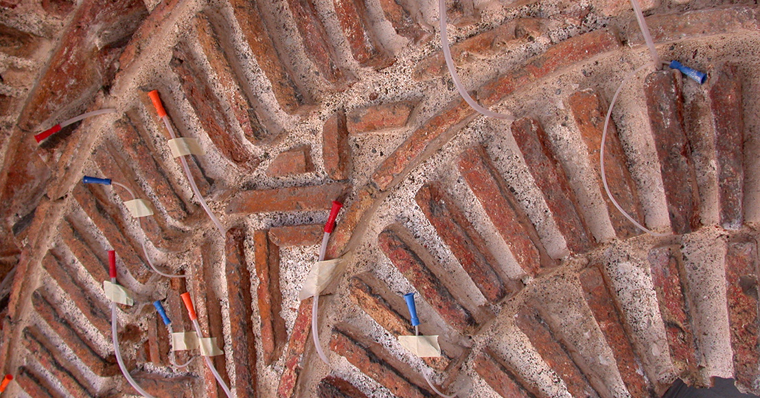 header-cat-image-left