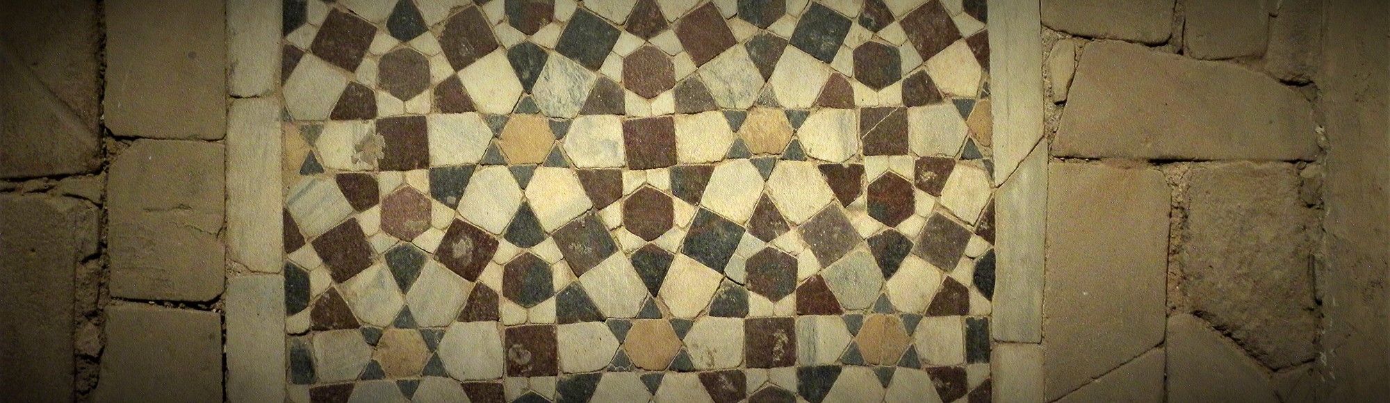 header-image-full-width